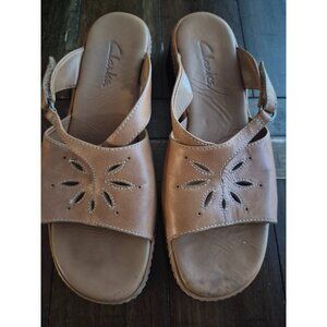Clarks Tan Leather Sandals 9M